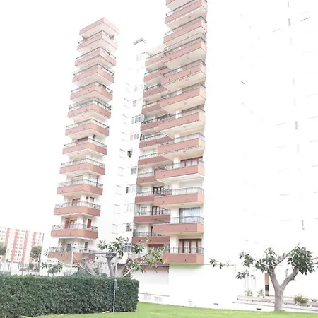Bonito Solo Familias Apartment